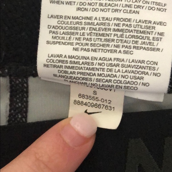 Nike Pro leggings full length! Excellent condition! - Picture 4 of 4